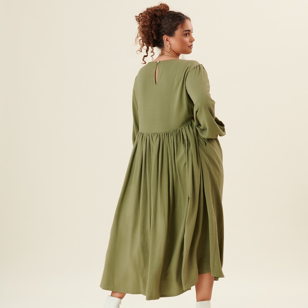 Emma Knudsen / Someday Studio Elle Midi dress in Olive